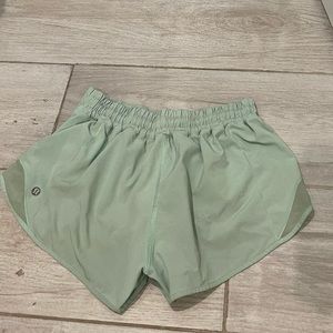 Lululemon Hotty Hot low rise shorts